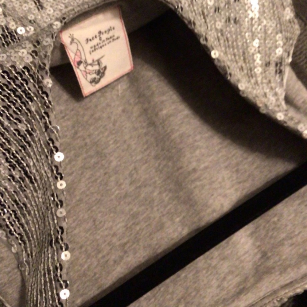 Free People - Picture 3 of 6